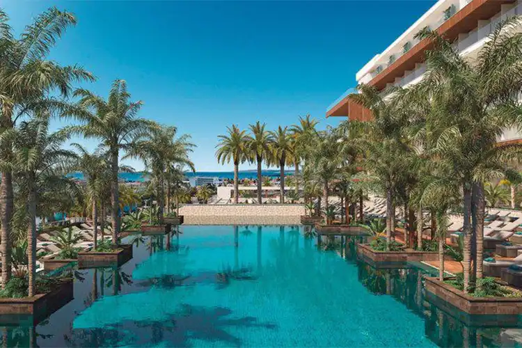 Amanti Hotel MadeForTwo Amanti Hotel MadeForTwo Adults Only