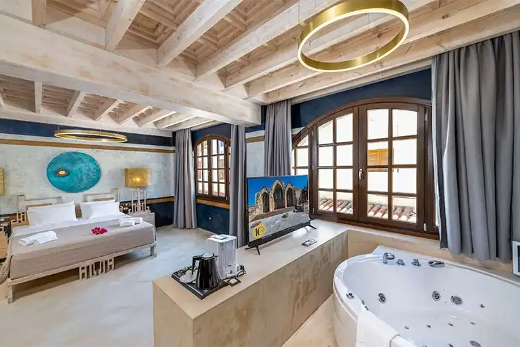 Adults Only 10GR Boutique Hotel en Wine Bar