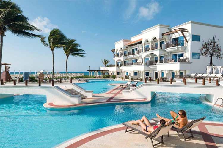 Hilton Playa del Carmen 5 sterren Hilton Playa del Carmen All In hotel Adults Only mexico